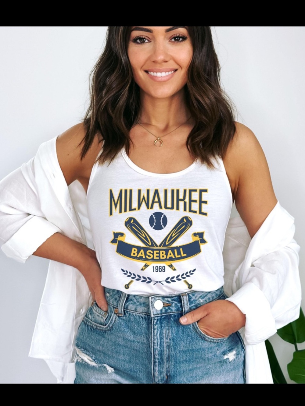 Womens Slim Fit Vintage Style Milwaukee Baseball Racerback Tank Top SZ M